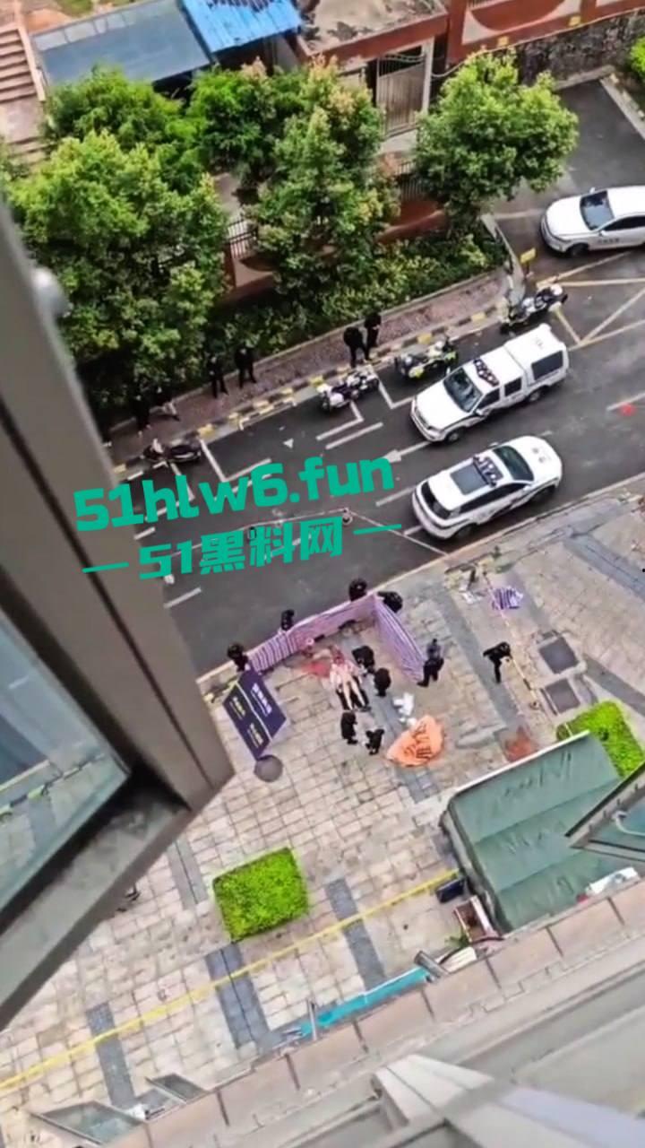 江苏徐州男子跳楼自杀，花重金娶的河南籍老婆婚后出轨被发现，变卖了男子的财产想不通。-1