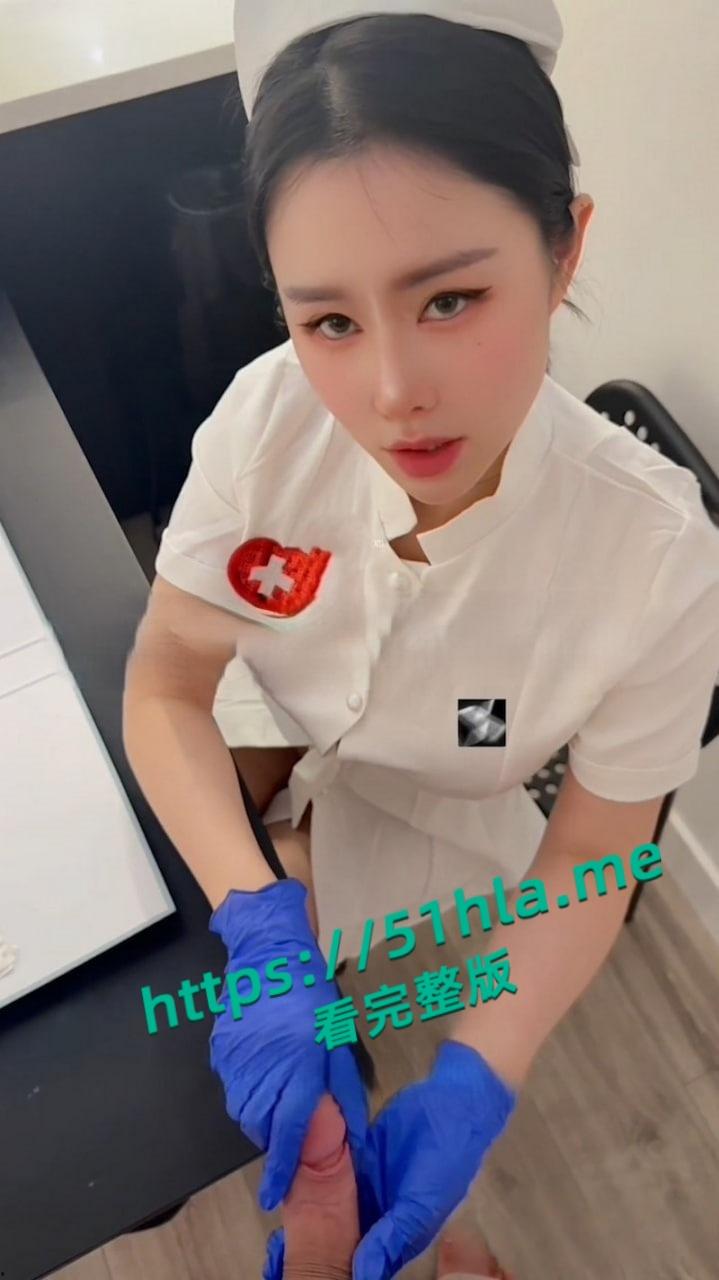 极品巨乳网黄【汐梦瑶】最新剧情大片，深夜病栋性感护士制服挑逗，嫩穴被猛操内射！-1